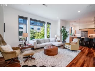 Photo #4: 24519940 Listing 