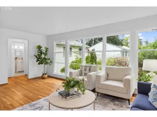 Photo #2: 24524286 Listing