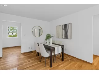 Photo #4: 24524286 Listing