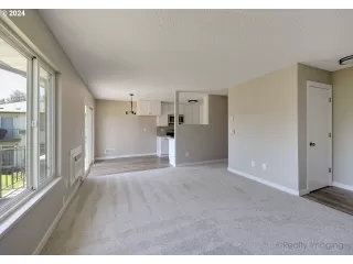 Photo #2: 24524643 Listing