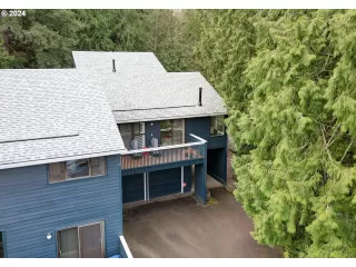 Photo #1: 24525878 Listing