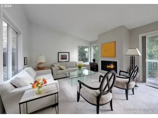 Photo #3: 24525878 Listing