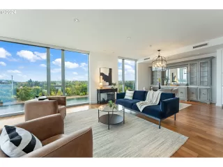 Photo #5: 24526805 Listing