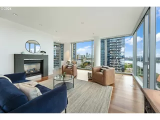 Photo #6: 24526805 Listing