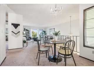 Photo #3: 24528534 Listing 