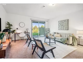 Photo #5: 24528534 Listing 