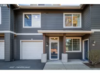 Photo #4: 245293551 Listing