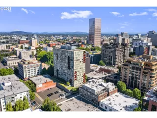 Photo #1: 24529622 Listing