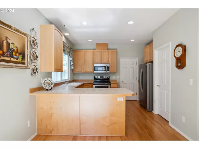 MLS: 24530948 Condo For Sale