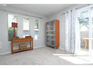 Photo #6: 24531094 Listing 