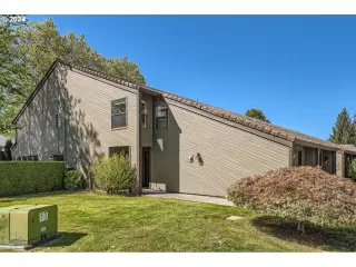 Photo #1: 24531369 Listing 