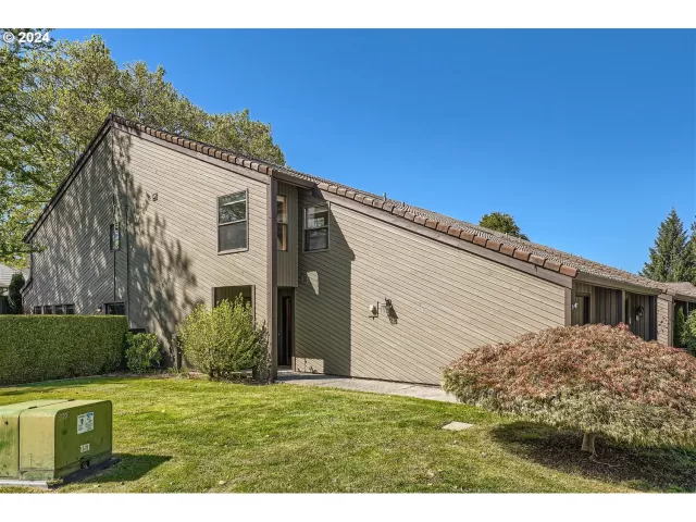 MLS: 24531369 Condo For Sale