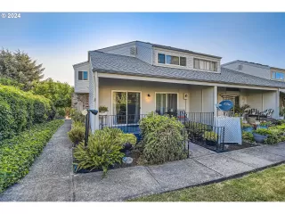 Photo #1: 24531648 Listing