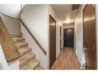 Photo #2: 24532087 Listing 