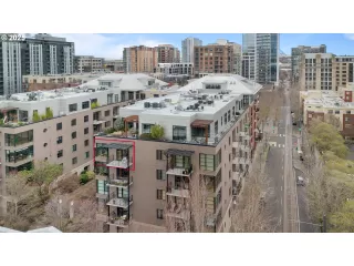 Photo #3: 24533478 Listing 