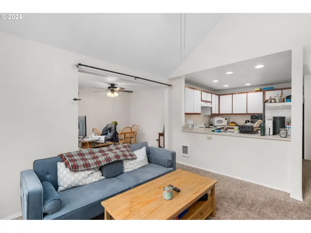 MLS: 24533804 Condo For Sale