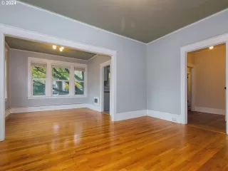 Photo #3: 24534694 Listing 