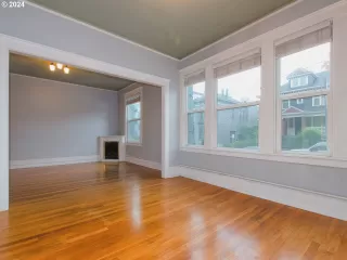 Photo #6: 24534694 Listing 
