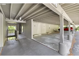 Photo #1: 24535710 Listing