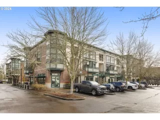 Photo #6: 24538904 Listing 