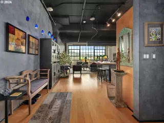 Photo #2: 24541141 Listing