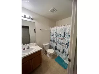 Photo #5: 24541462 Listing 