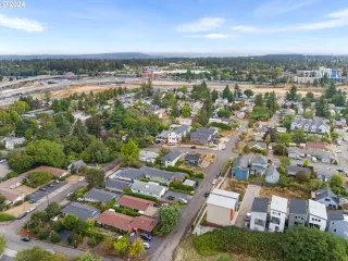 Photo #2: 24544143 Listing