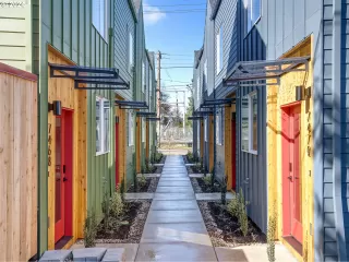 Photo #3: 24544855 Listing 