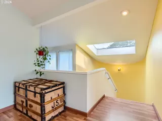 Photo #4: 24545599 Listing 