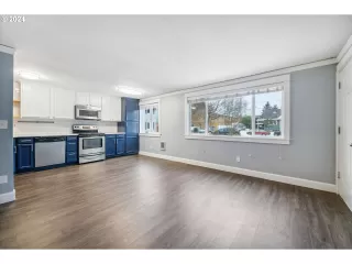 Photo #2: 24545967 Listing