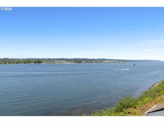 Photo #3: 24546888 Listing