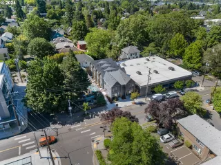 Photo #1: 24547040 Listing