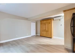 Photo #4: 24547227 Listing 