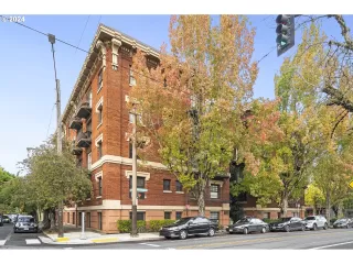 Photo #1: 24547592 Listing