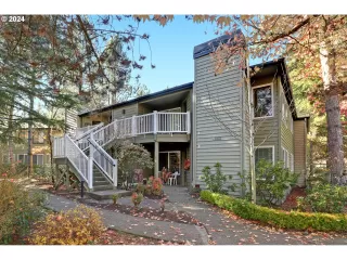 Photo #3: 24547914 Listing