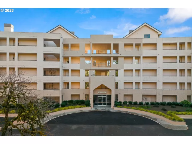 MLS: 24548355 Condo For Sale