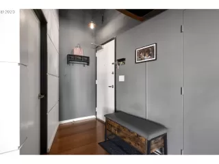 Photo #5: 24548553 Listing 