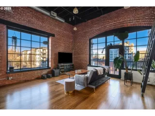 Photo #6: 24548553 Listing 