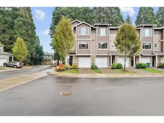 Photo #1: 24550316 Listing