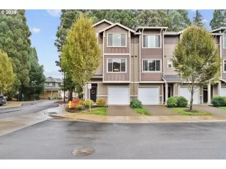 Photo #2: 24550316 Listing