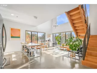 Photo #2: 24551284 Listing 