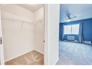 Photo #6: 24551770 Listing 