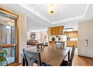 Photo #2: 24554535 Listing