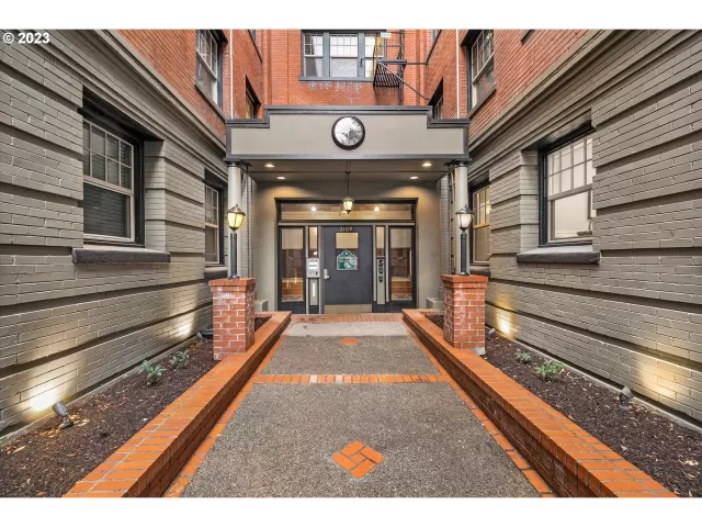 MLS: 24554755 Condo For Sale