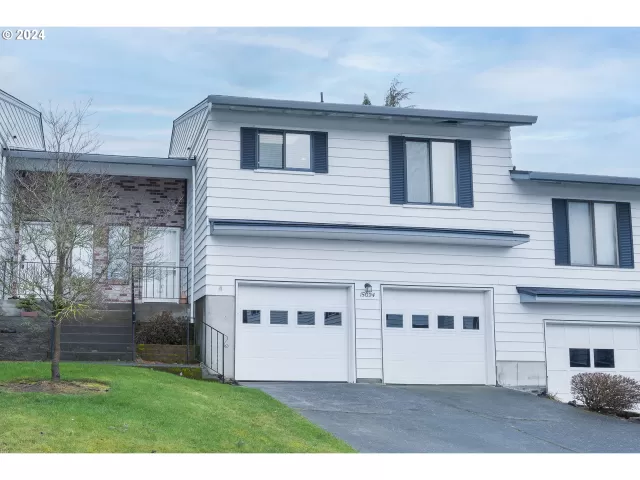 MLS: 24554923 Condo For Sale