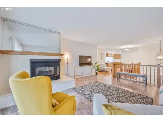 Photo #3: 24554923 Listing