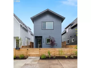 Photo #1: 24555346 Listing