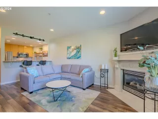 Photo #5: 24555747 Listing 