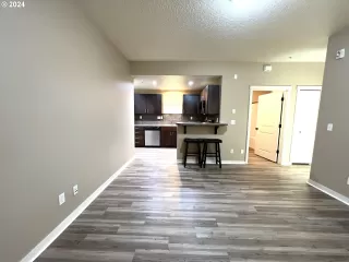 Photo #1: 24556325 Listing 