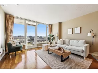 Photo #1: 24556880 Listing 